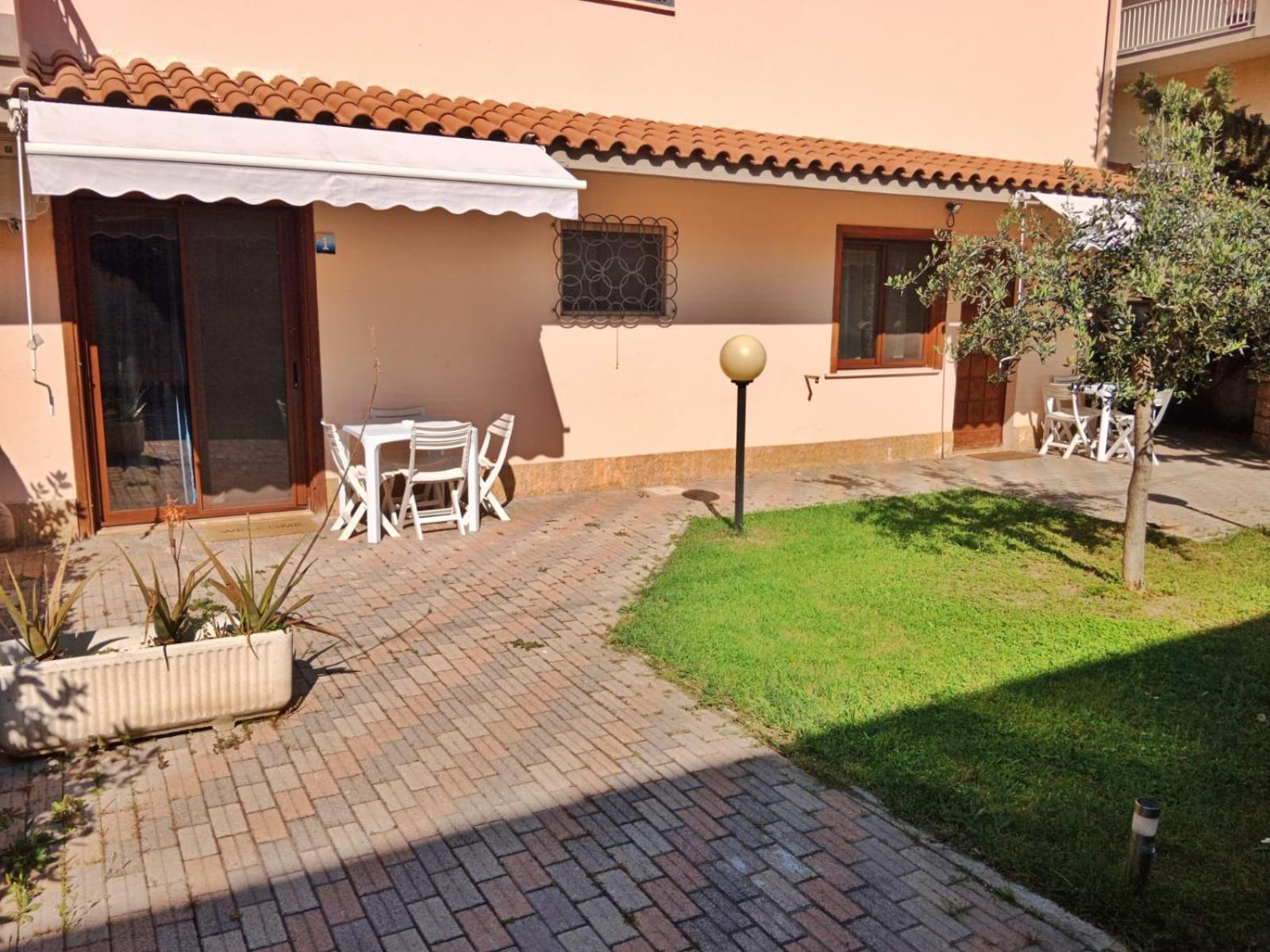 Brezza Marina Studios Montesilvano Marina Buitenkant foto